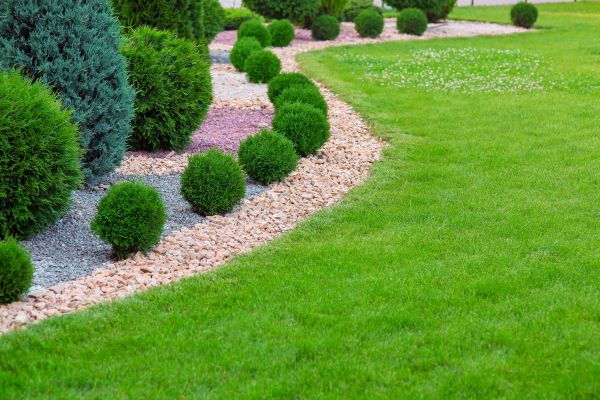 Edging Stones Installation in Englewood