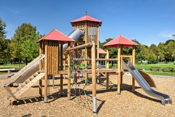 Playground Mulching Service in Englewood