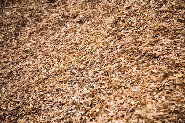 Hardwood Mulch Delivery in Englewood