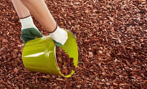 Wood Chip Landscaping in Englewood